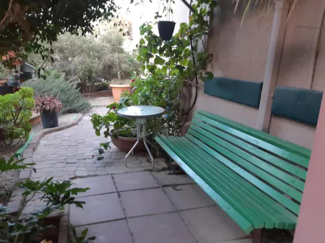 On The Edge Of A Crater Apartment